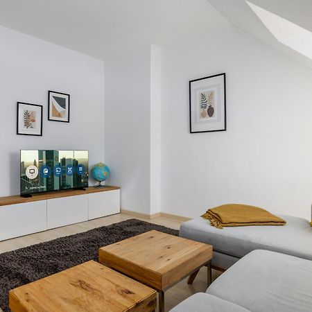 Home By Doni I Serviced Apartments I Ruhig I Zentral Nahe Rmcc, Staatsheater & Landtag Wiesbaden Exterior foto