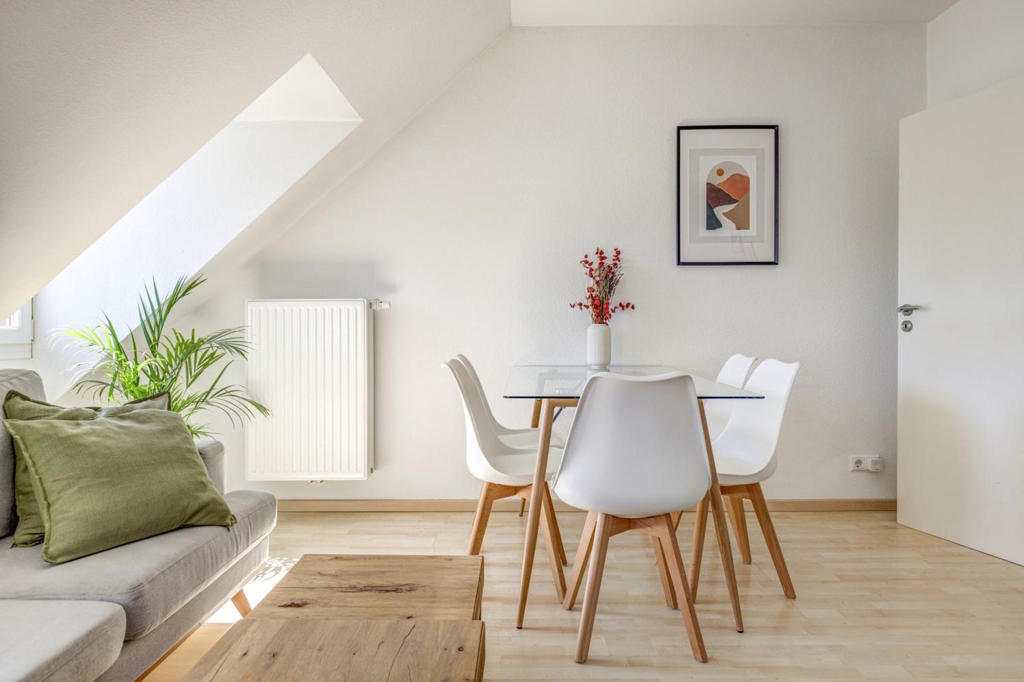 Home By Doni I Serviced Apartments I Ruhig I Zentral Nahe Rmcc, Staatsheater & Landtag Wiesbaden Exterior foto